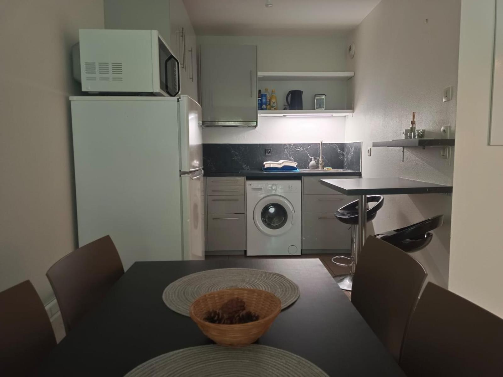 Proche Disneyland Paris - Appartement Avec Balcon Sans Vis A Vis - Parking Prive Residence Calme Montevrain Luaran gambar